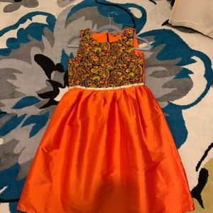 Girls dress